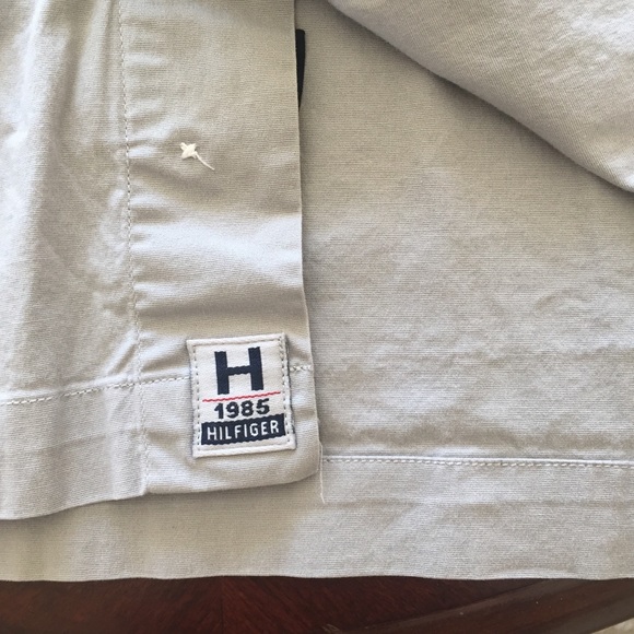 Vintage Tommy Hilfiger short sleeve button up - Picture 4 of 5